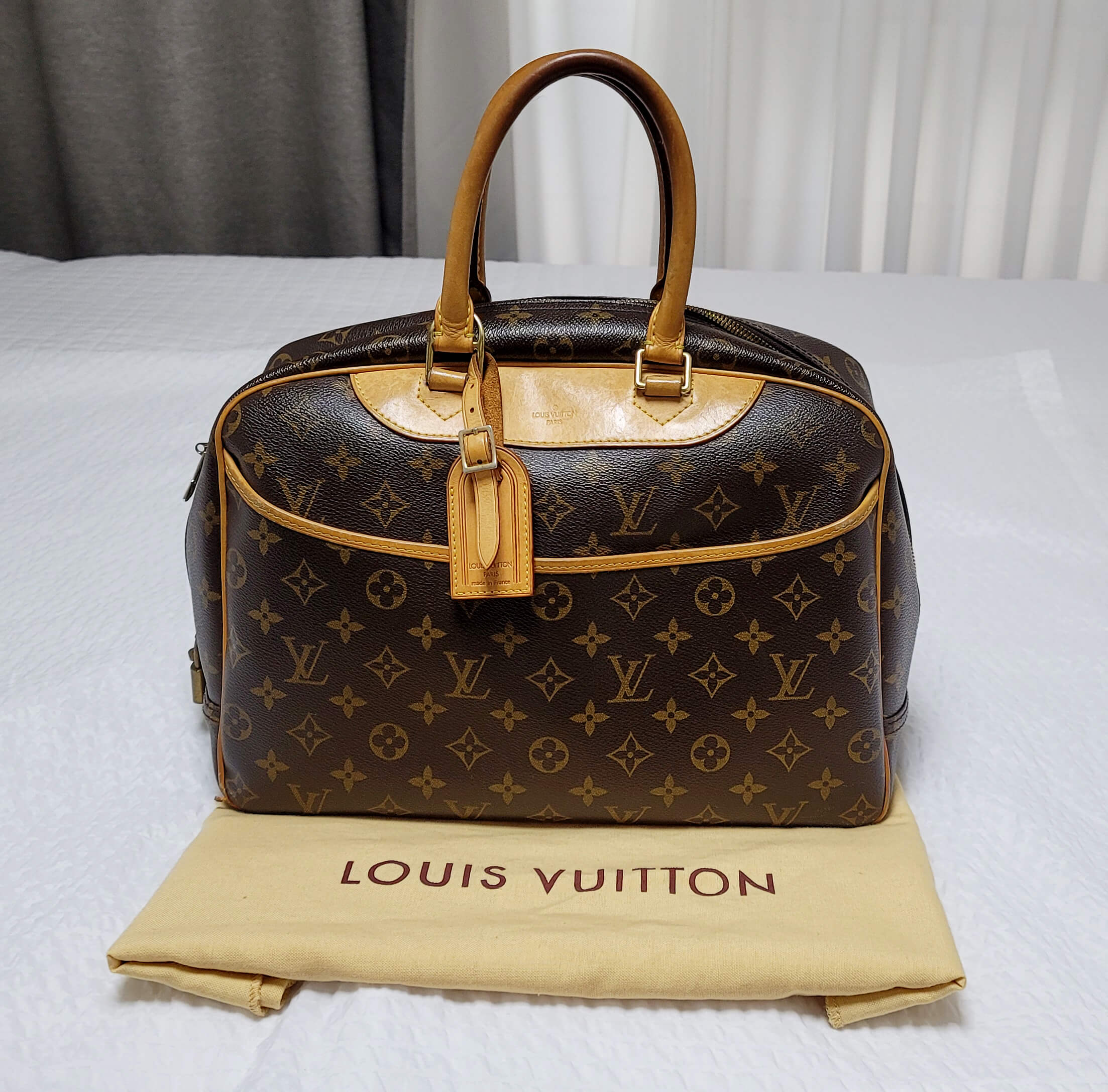 루이비통 모노그램 도빌 토드백