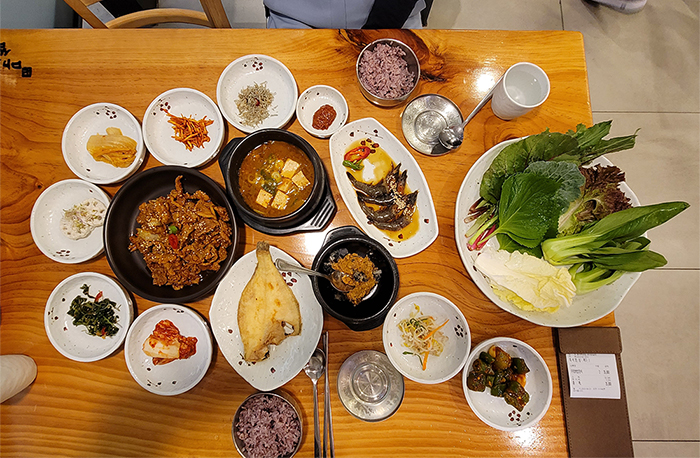 매화쌈밥_잠실롯대백화점11층_우렁쌈밥정식