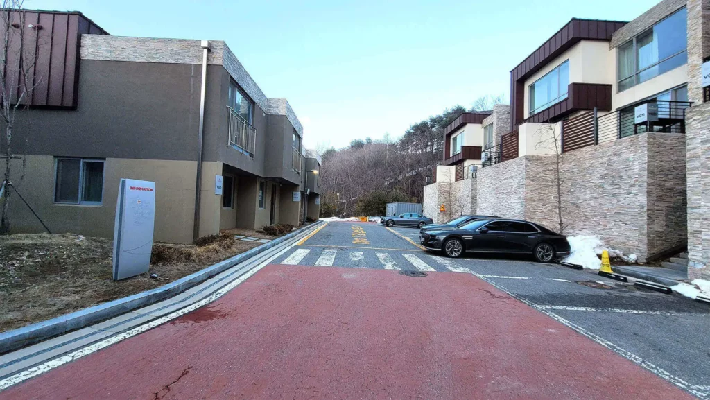 평창 라마다 빌라스위트 펫룸 프라이빗 독채빌라 3월말 이용후기 1부 2 평창-라마다-빌라스위트-펫룸-프라이빗-독채빌라