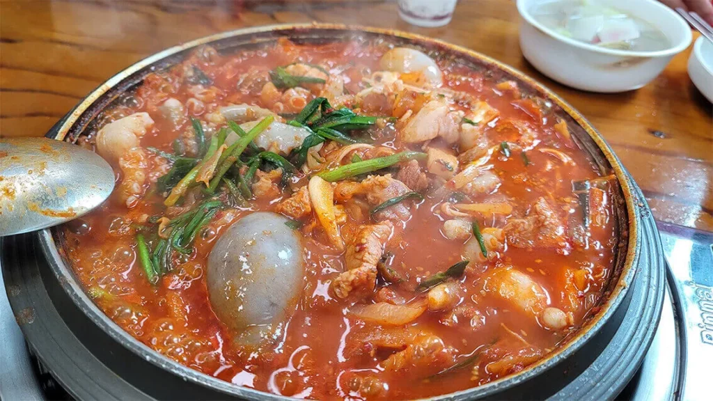 빨간거짱구네 업무단지점 재방문 부르는 미친 맛집 2 빨간거짱구네-업무단지점